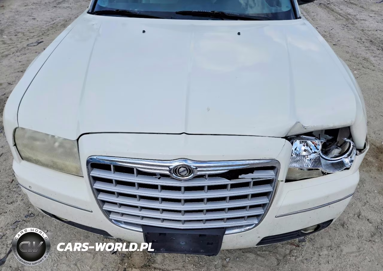 2006 Chrysler 300 Touring VIN:2C3KA53G06H539206 - 11
