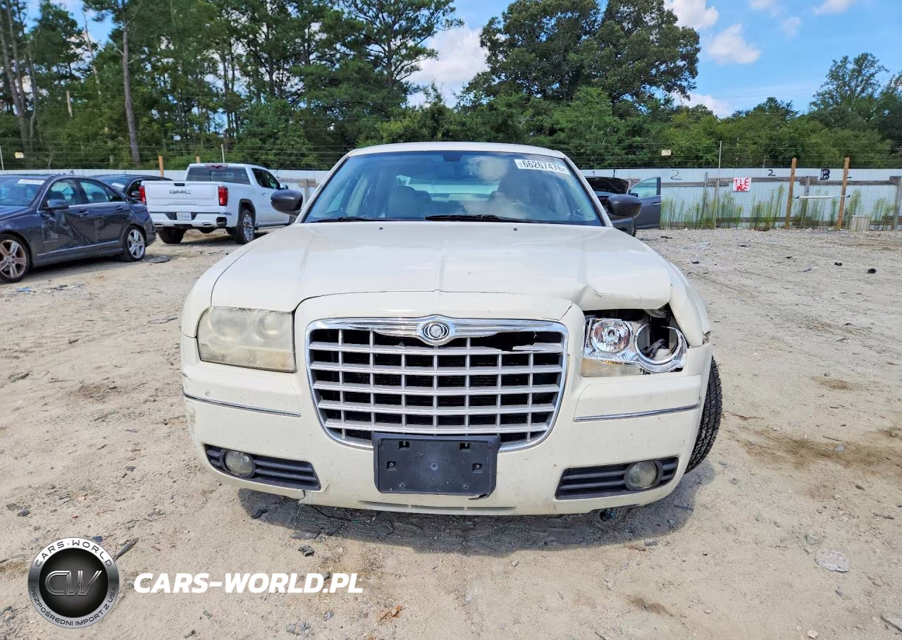 2006 Chrysler 300 Touring VIN:2C3KA53G06H539206 - 5