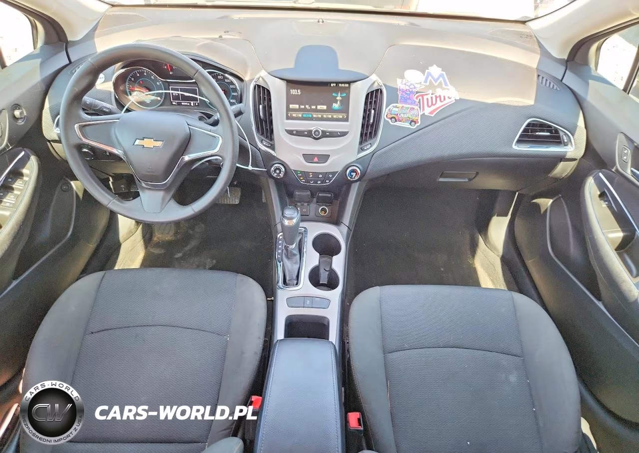 2018 Chevrolet Cruze Ls VIN:1G1BC5SM4J7131155 - 8
