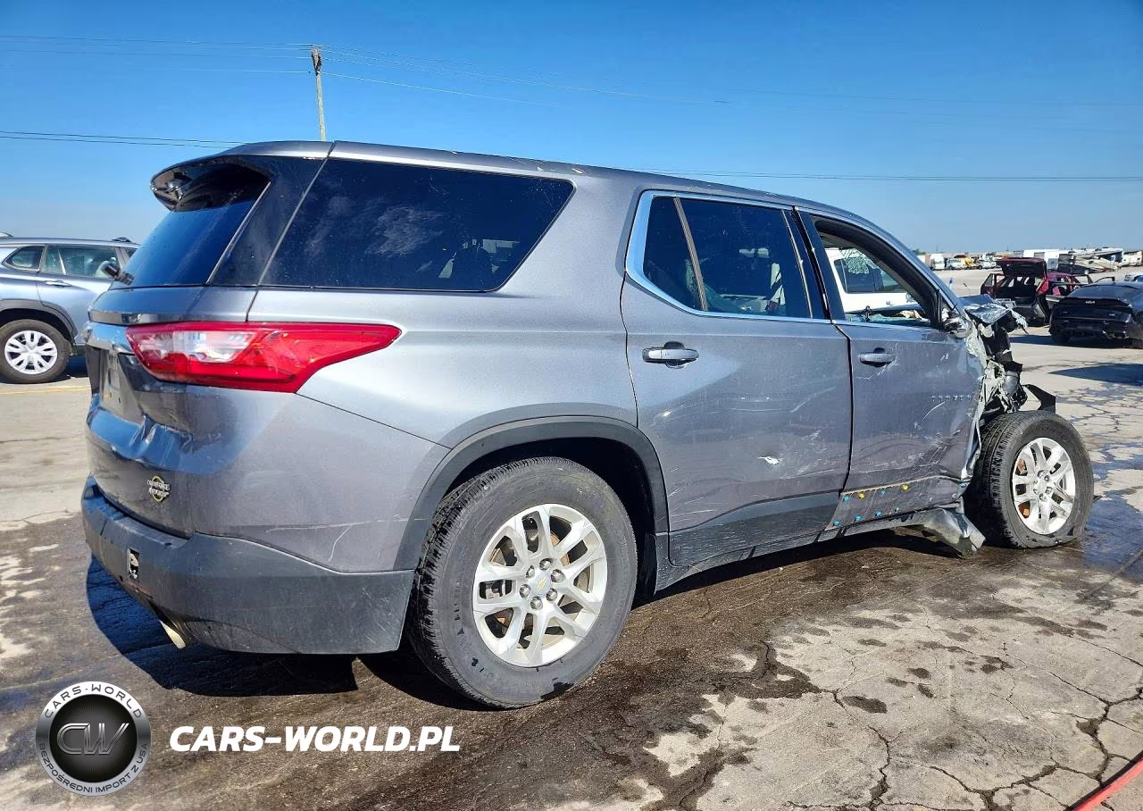 2021 Chevrolet Traverse Ls VIN:1GNERFKW0MJ110232 - 3
