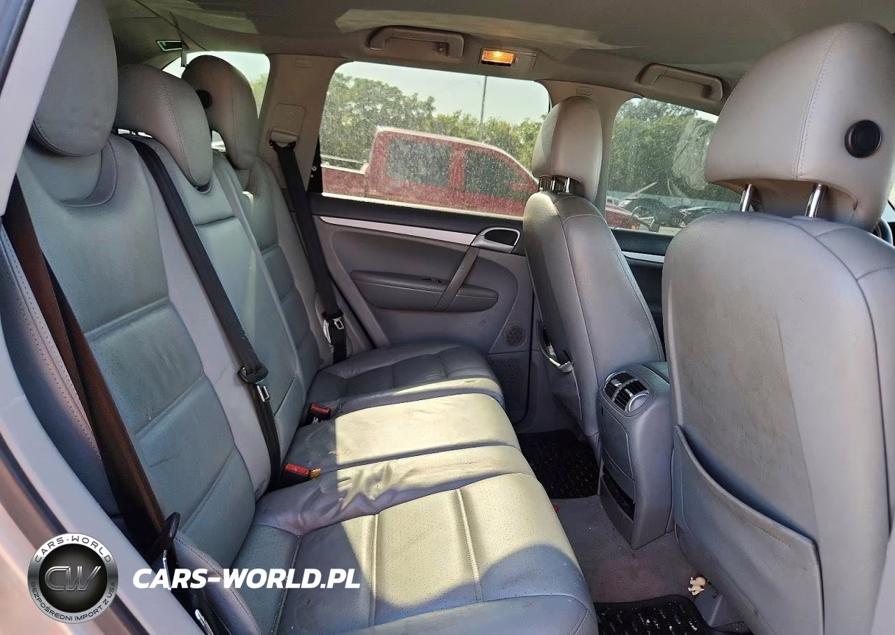 2004 Porsche Cayenne VIN:WP1AA29P44LA20929 - 11