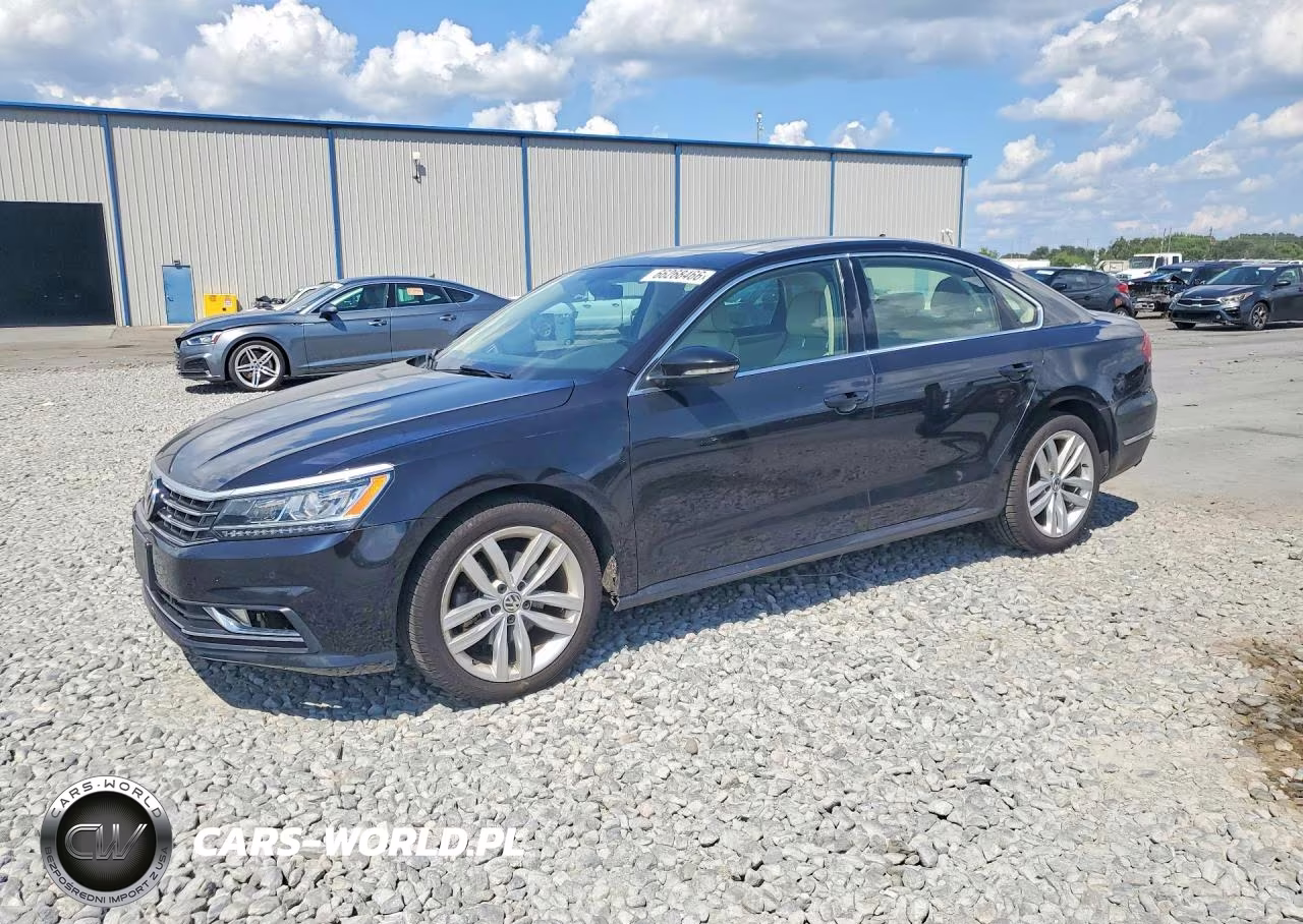 2018 Volkswagen Passat Se VIN:1VWBA7A30JC032774 - 1