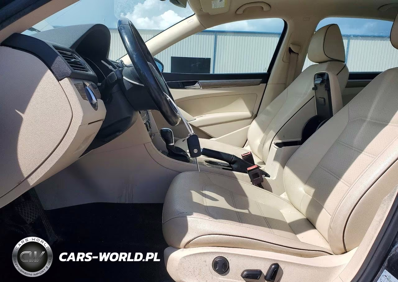 2018 Volkswagen Passat Se VIN:1VWBA7A30JC032774 - 7