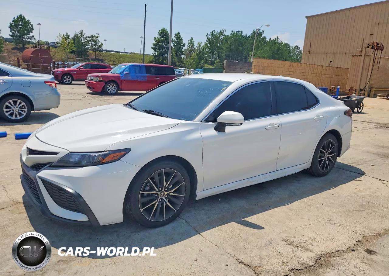 2024 Toyota Camry Se – zdjęcie 1 z 12