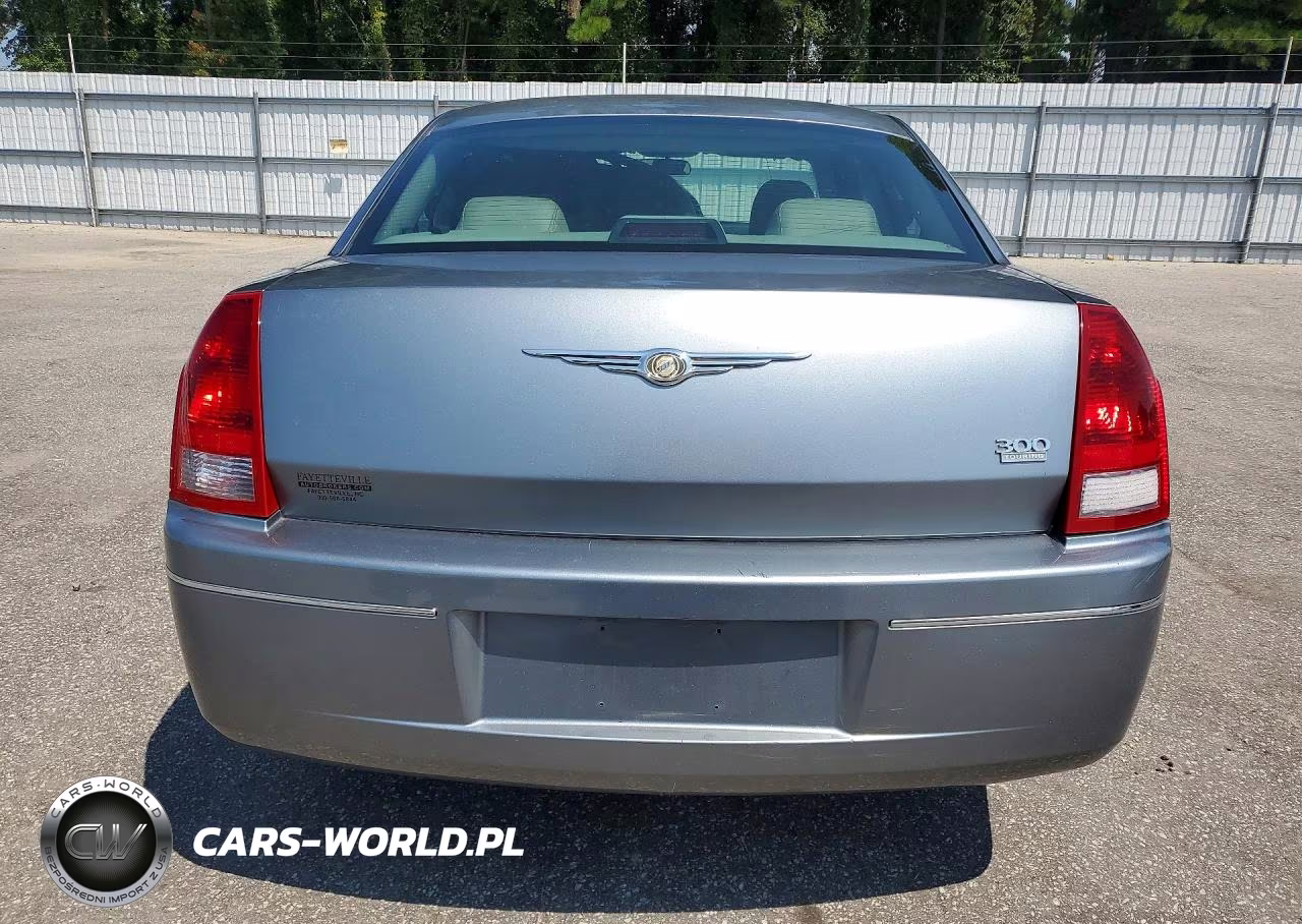 2006 Chrysler 300 Touring VIN:2C3KA53GX6H285357 - 6
