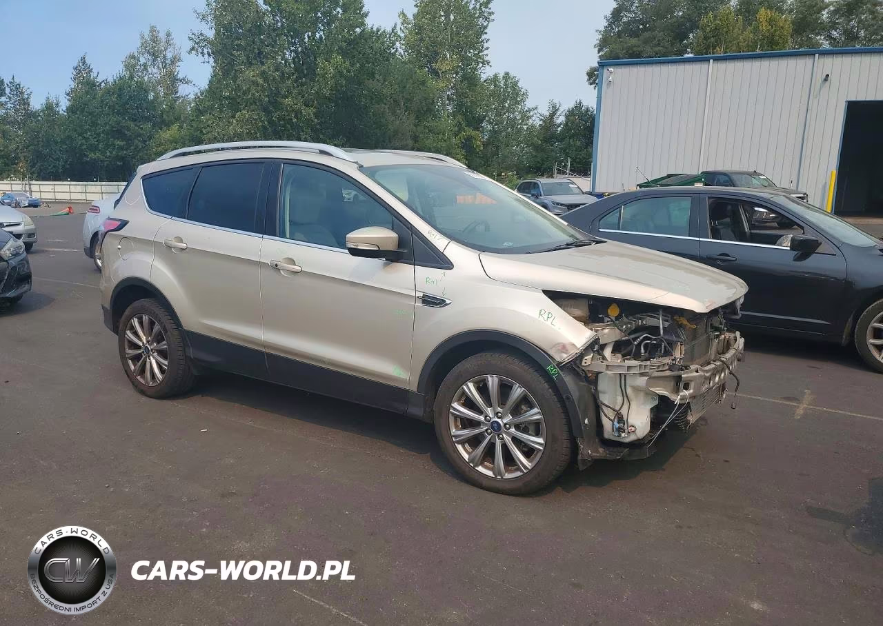 2018 Ford Escape Titanium VIN:1FMCU9J90JUC89406 - 4