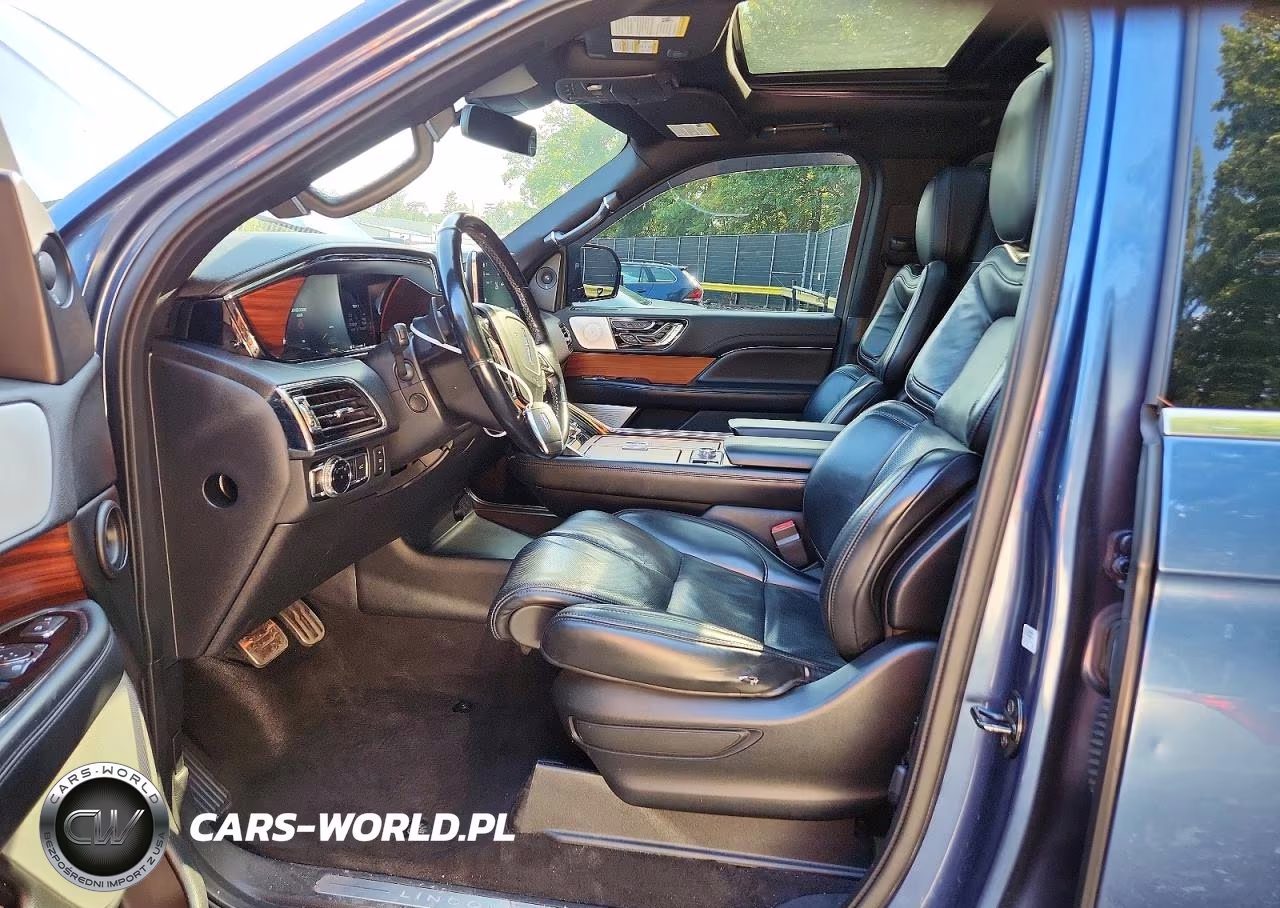 2019 Lincoln Navigator Reserve VIN:5LMJJ2LTXKEL19052 - 7