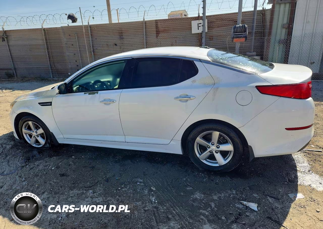 2015 Kia Optima Lx VIN:5XXGM4A74FG374365 - 2