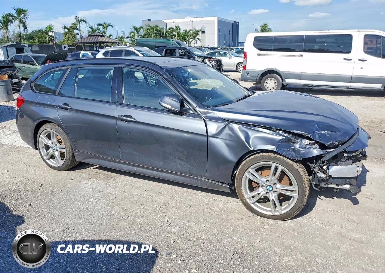 2017 BMW 330 Xi VIN:WBA8K3C33HA023621 - 4