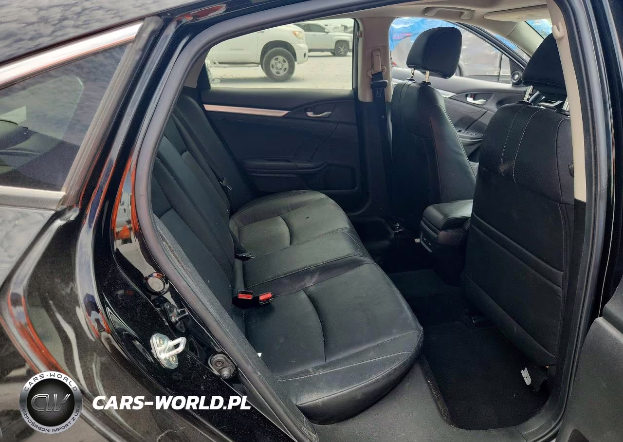 2018 Honda Civic Touring VIN:JHMFC1F98JX024356 - 10