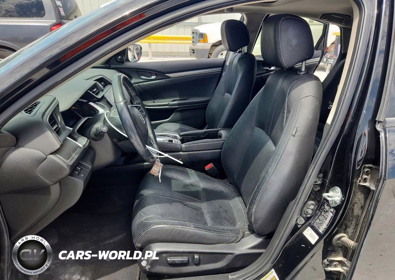 2018 Honda Civic Touring VIN:JHMFC1F98JX024356 - 7