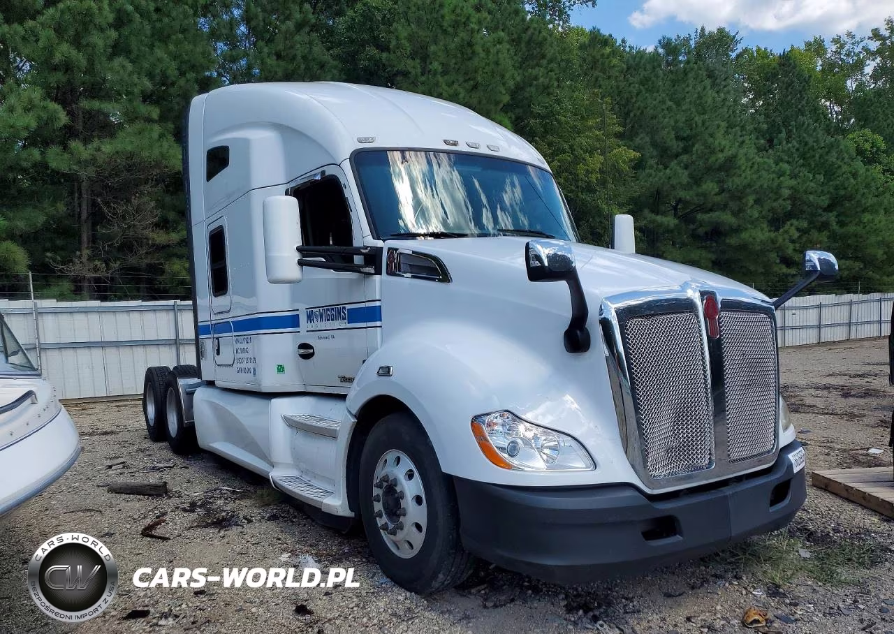 2018 Kenworth Construction T680 VIN:1XKYD49X6JJ179210 - 4
