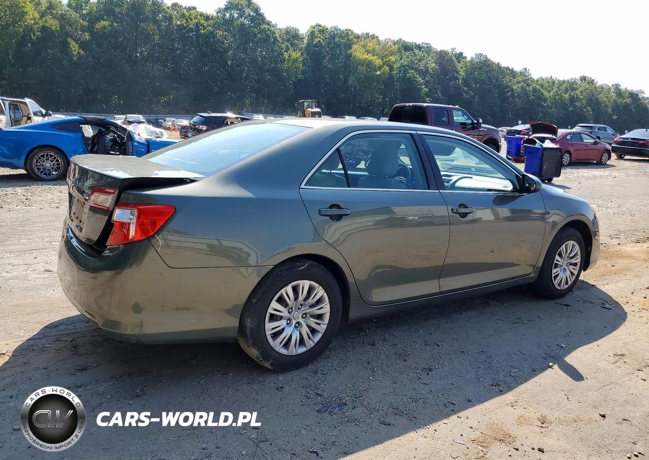 2014 Toyota Camry L VIN:4T1BF1FK5EU844455 - 3