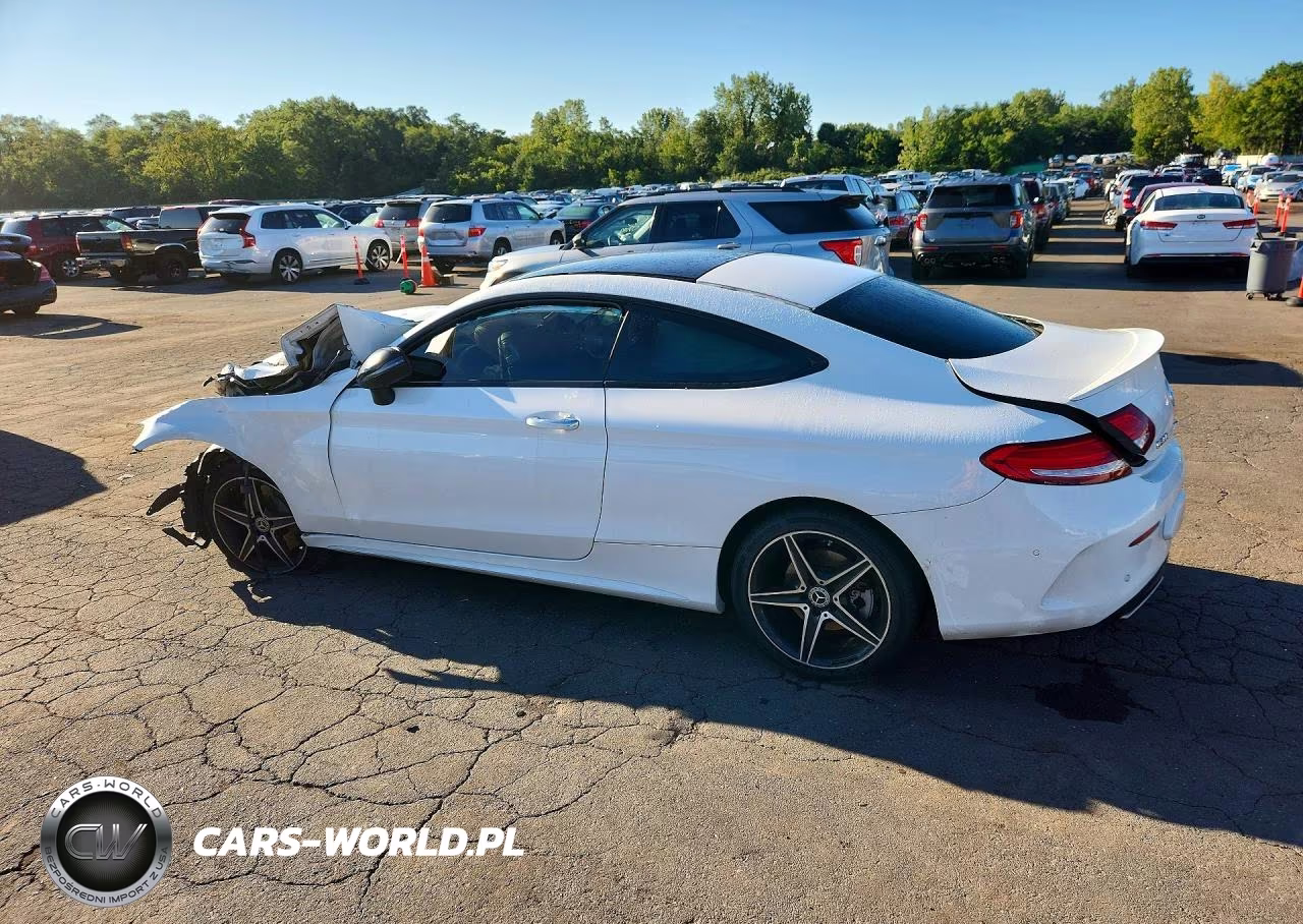 2017 Mercedes-Benz C 300 4Matic VIN:WDDWJ4KB5HF541038 - 2