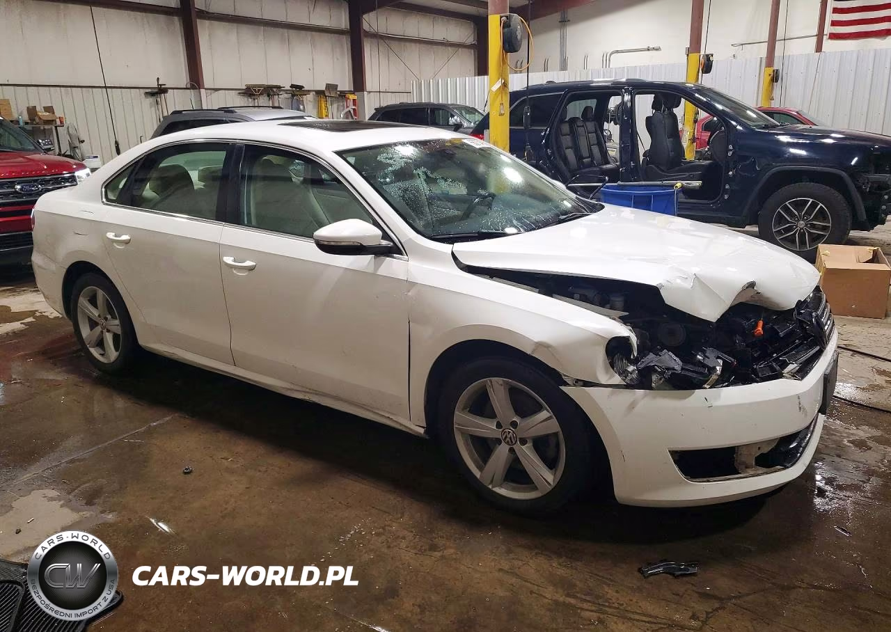 2012 Volkswagen Passat Se VIN:1VWBP7A32CC095215 - 4