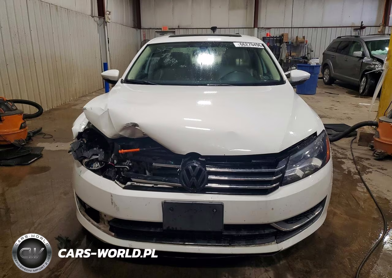 2012 Volkswagen Passat Se VIN:1VWBP7A32CC095215 - 5