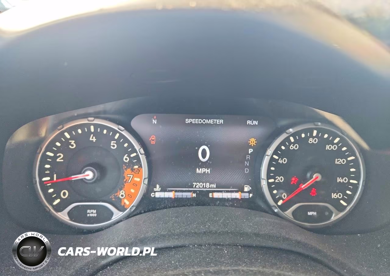 2017 Jeep Renegade Limited VIN:ZACCJBDB4HPG49453 - 9