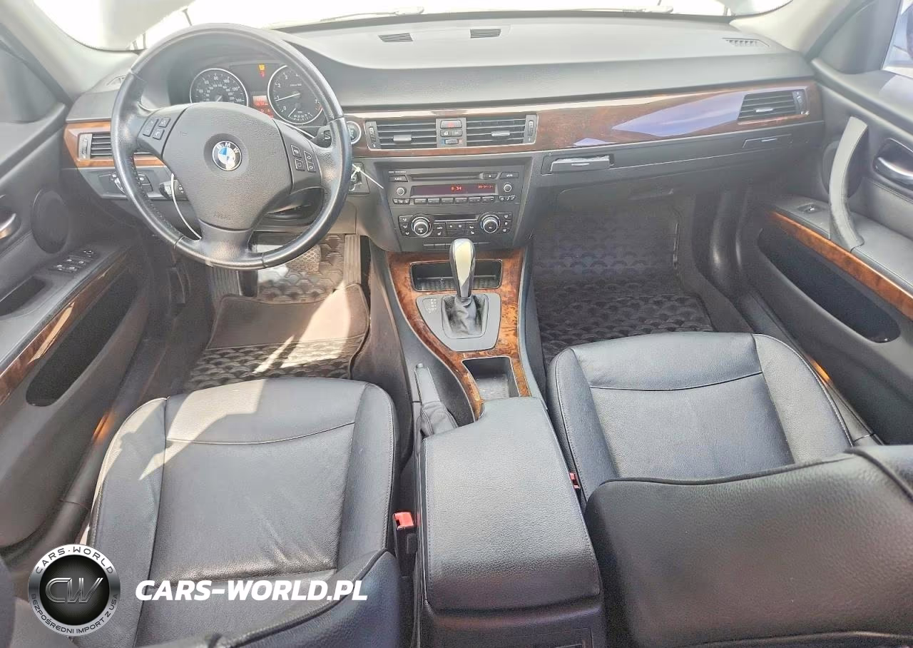 2011 BMW 328 Xi VIN:WBAPK7C52BA819403 - 8