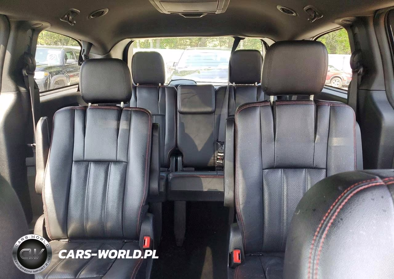 2016 Dodge Grand Caravan R-T VIN:2C4RDGEG7GR323309 - 10