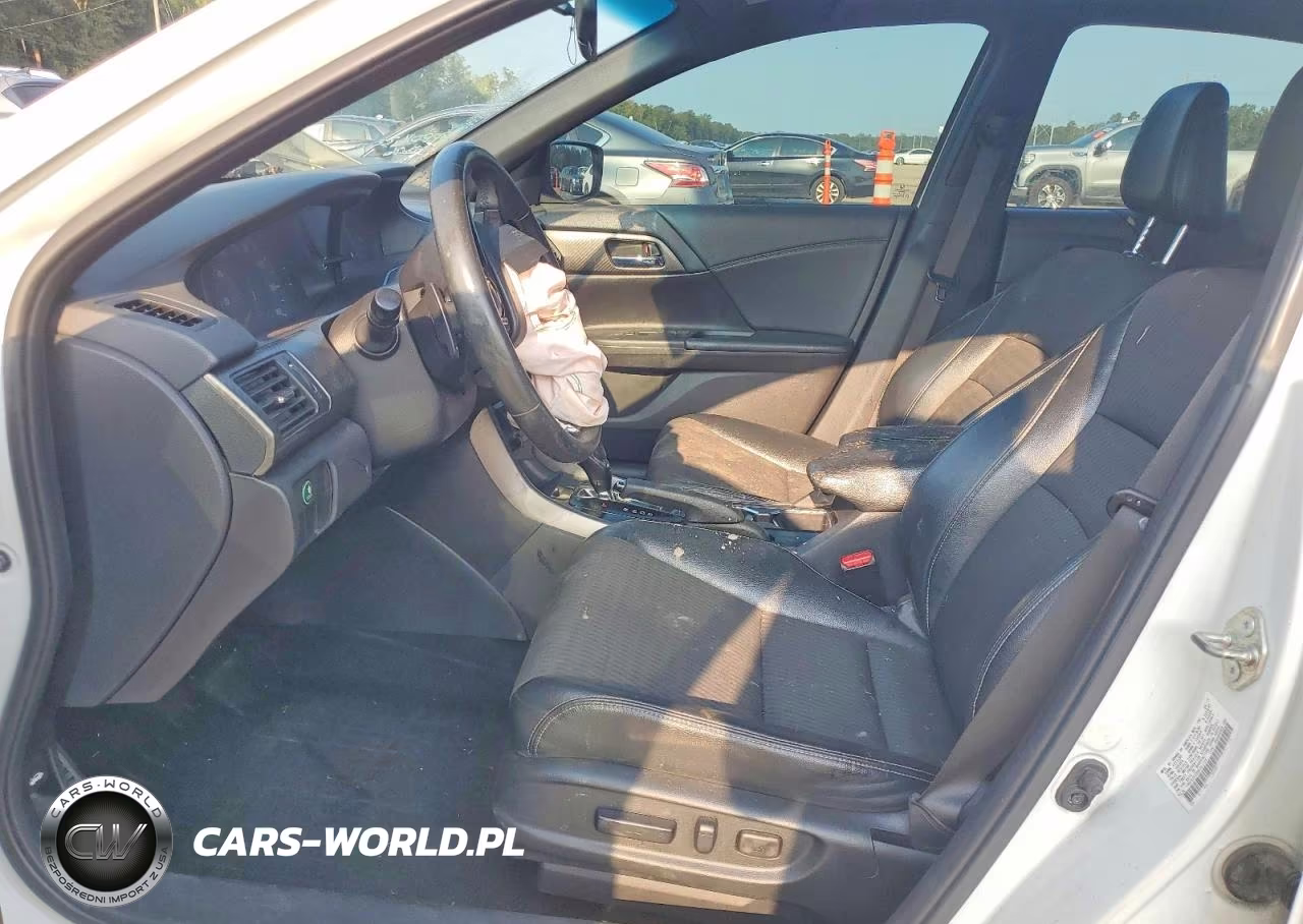 2017 Honda Accord Sport VIN:1HGCR2F59HA041106 - 7
