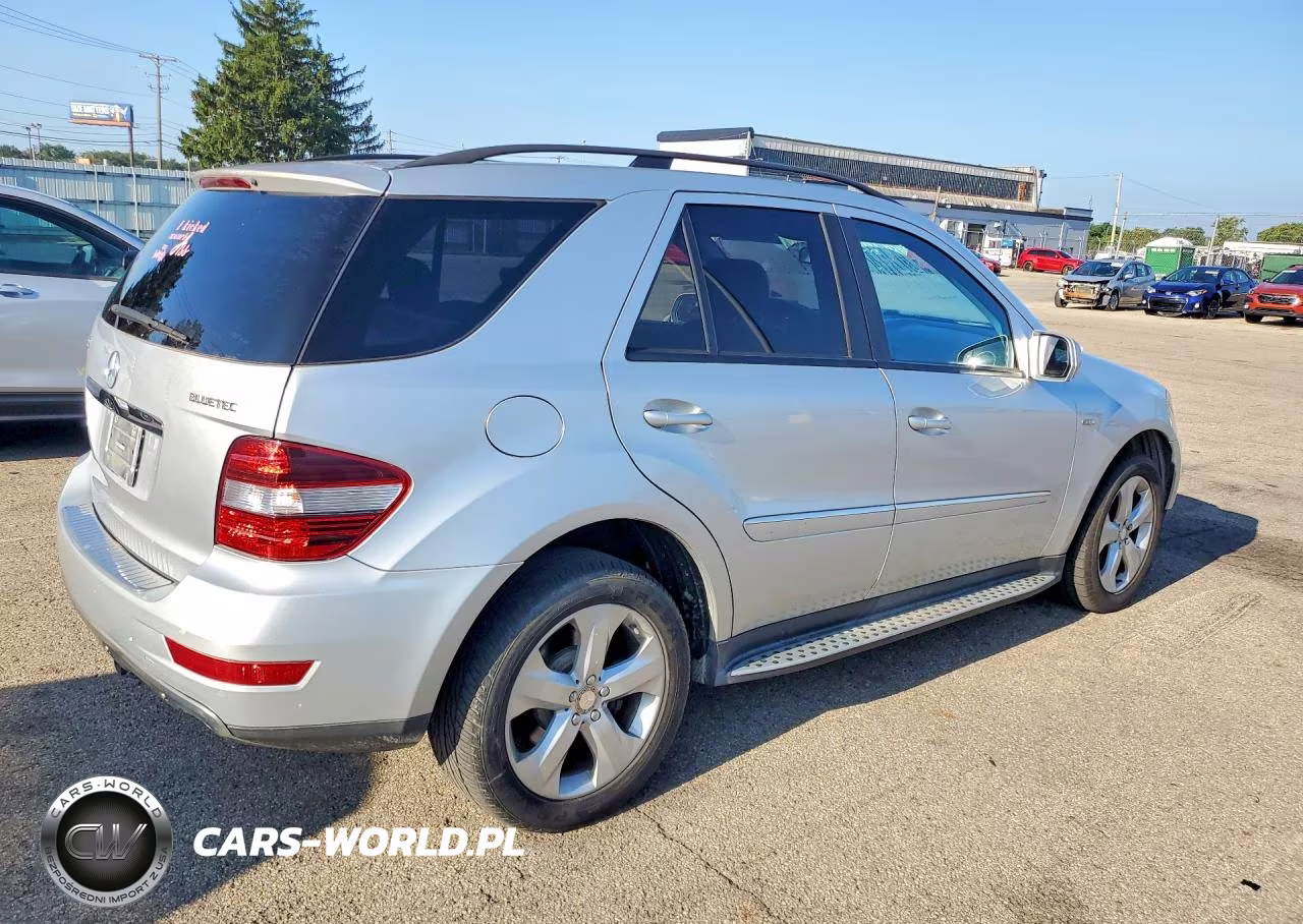 2009 Mercedes-Benz Ml VIN:4JGBB25E79A512456 - 3