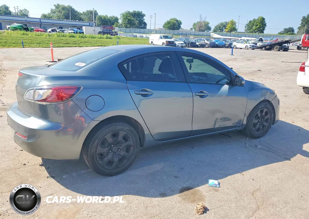 2013 Mazda 3 I VIN:JM1BL1TG3D1764729 - 3
