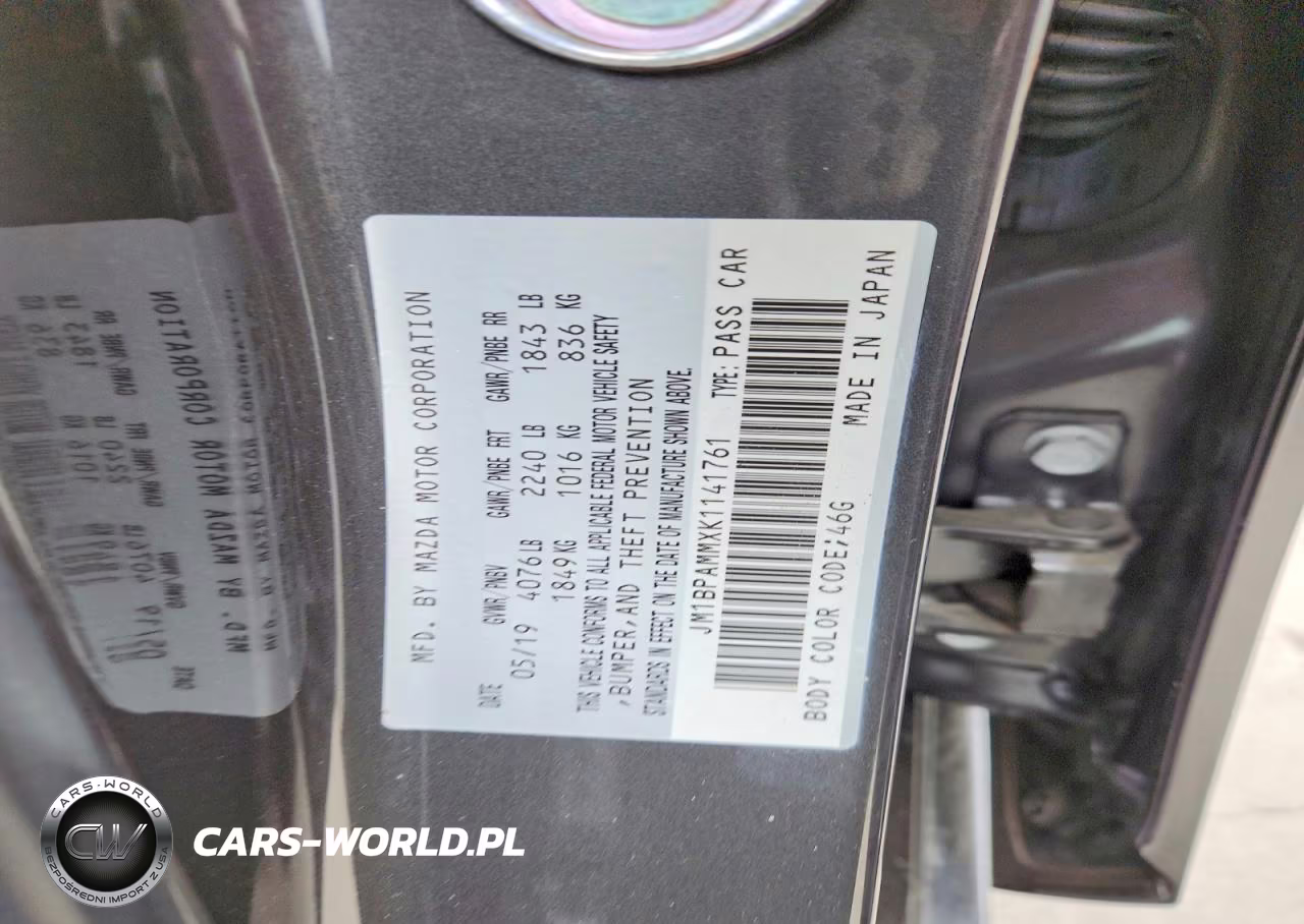 2019 Mazda 3 Preferred VIN:JM1BPAMMXK1141761 - 12