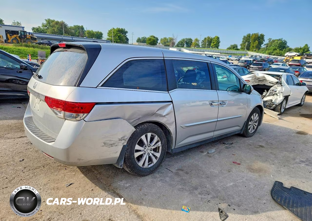 2015 Honda Odyssey Exl VIN:5FNRL5H63FB015803 - 3