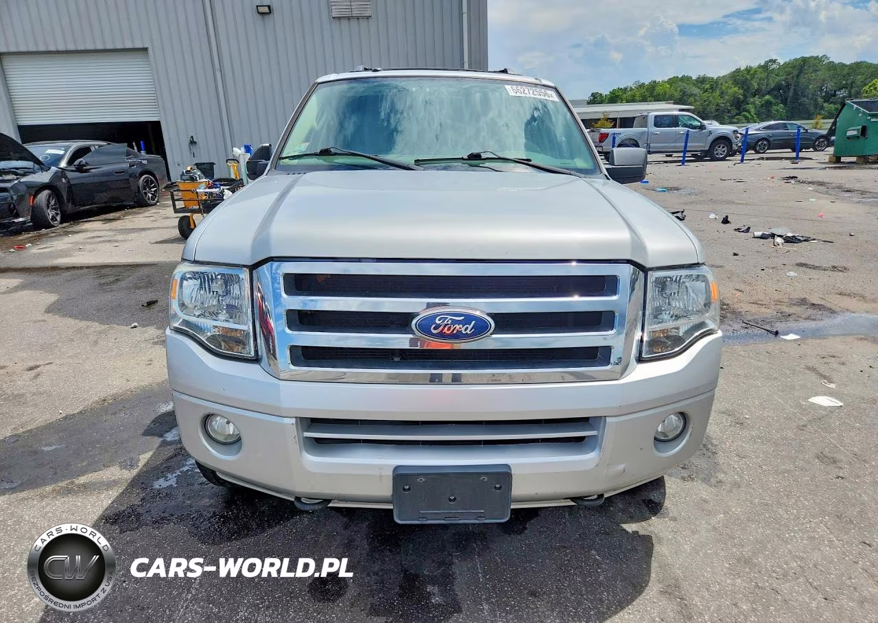 2013 Ford Expedition Xlt VIN:1FMJU1J58DEF34652 - 5