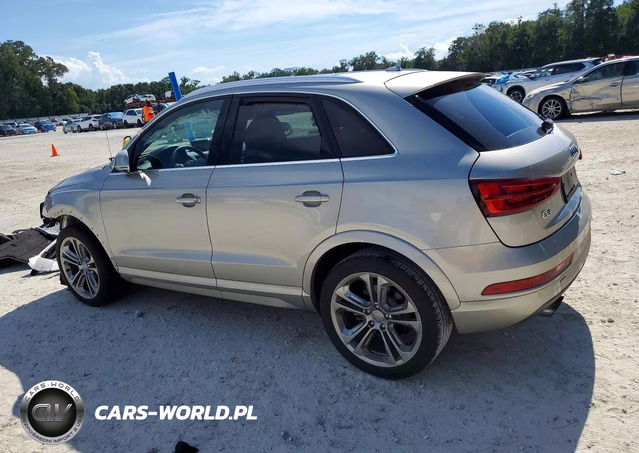 2017 Audi Q3 Premium Plus VIN:WA1HCCFS1HR010560 - 2