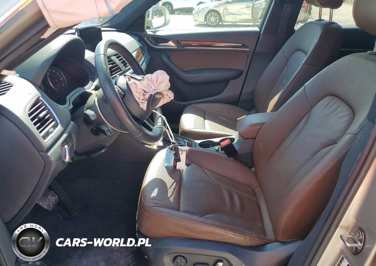 2017 Audi Q3 Premium Plus VIN:WA1HCCFS1HR010560 - 7