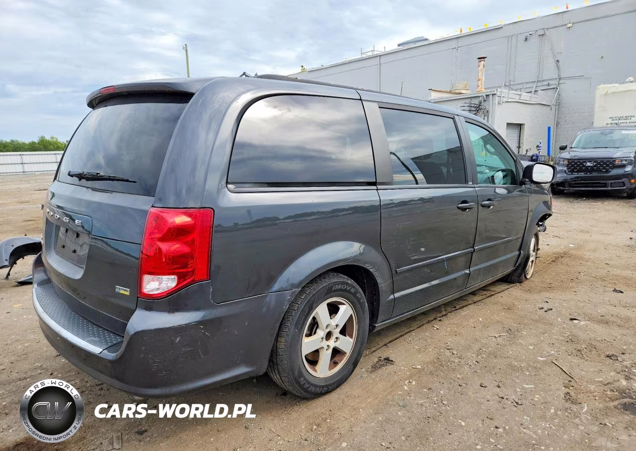 2012 Dodge Grand Caravan Sxt VIN:2C4RDGCG5CR121940 - 3