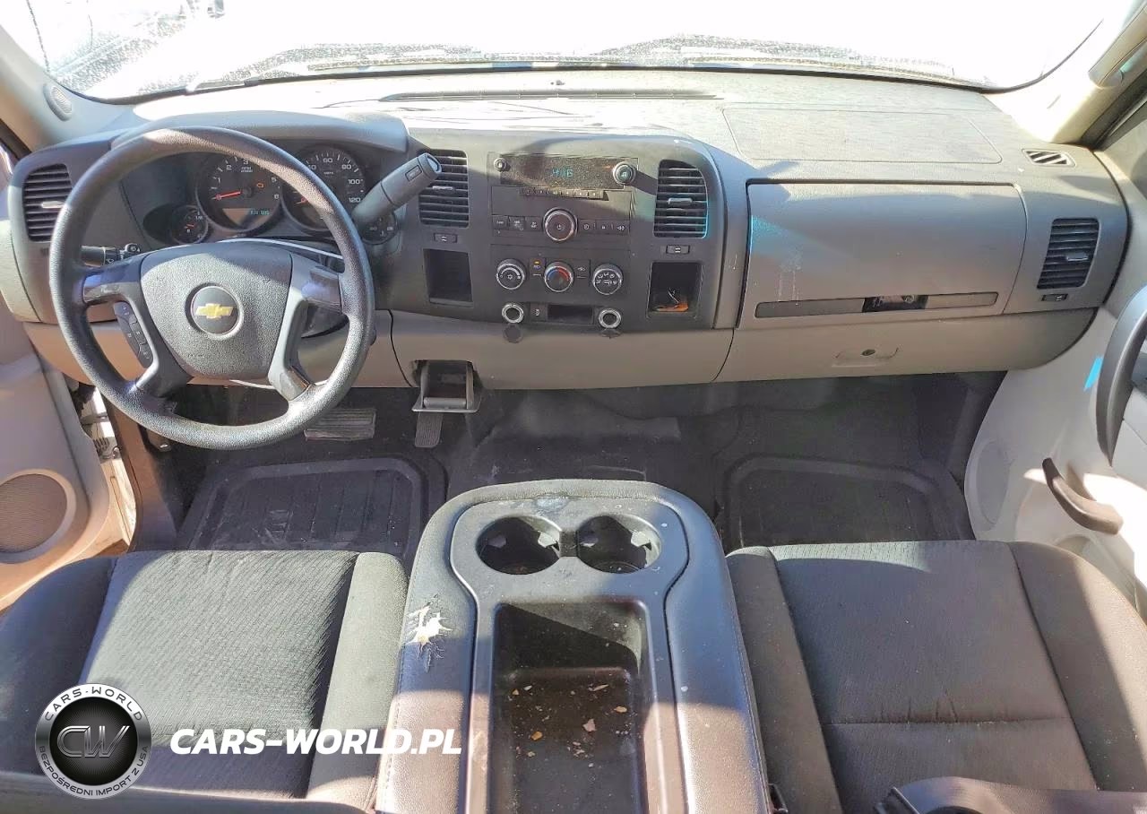 2013 Chevrolet Silverado C1500 VIN:1GCRCPEX4DZ138039 - 8