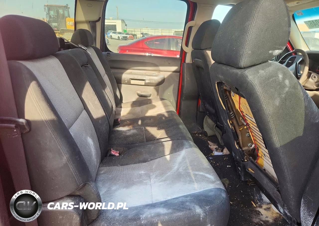 2008 Chevrolet Silverado C1500 VIN:2GCEC13C181149395 - 10