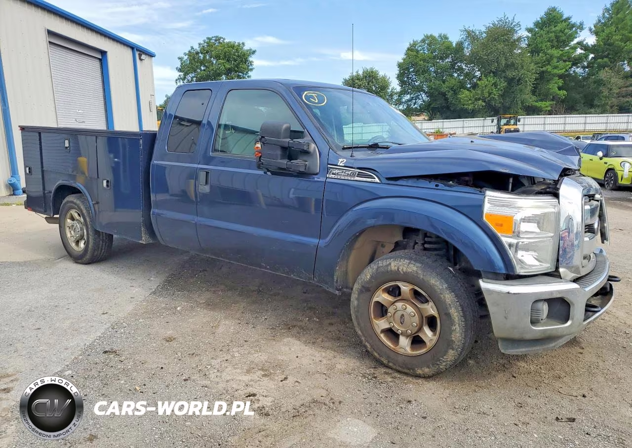 2016 Ford F250 Super Duty VIN:1FT7X2A67GEC39535 - 4