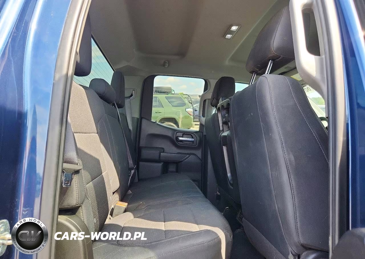 2019 Chevrolet Silverado K1500 Custom VIN:1GCRYBEH6KZ313899 - 10