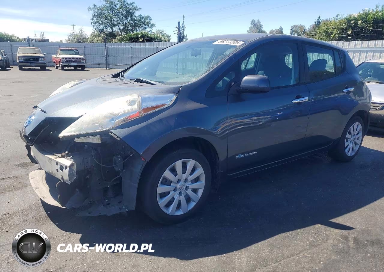 2013 Nissan Leaf S