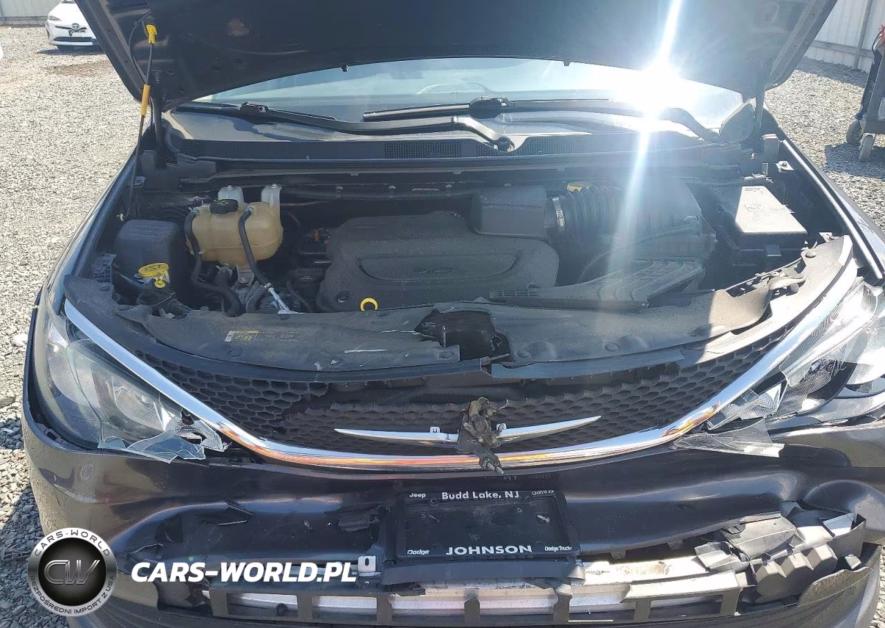 2020 Chrysler Voyager Lx VIN:2C4RC1CG6LR112017 - 12