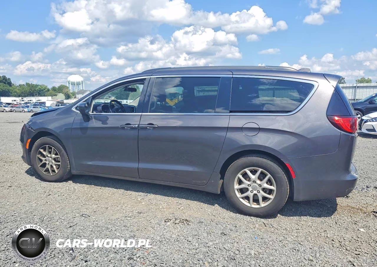2020 Chrysler Voyager Lx VIN:2C4RC1CG6LR112017 - 2
