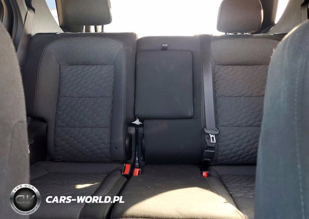 2019 Chevrolet Equinox Lt VIN:3GNAXUEV0KS526045 - 10