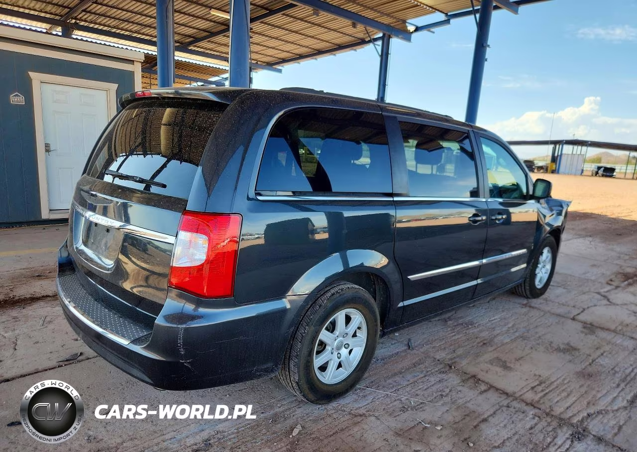 2012 Chrysler Town & Country Touring VIN:2C4RC1BG1CR305824 - 3