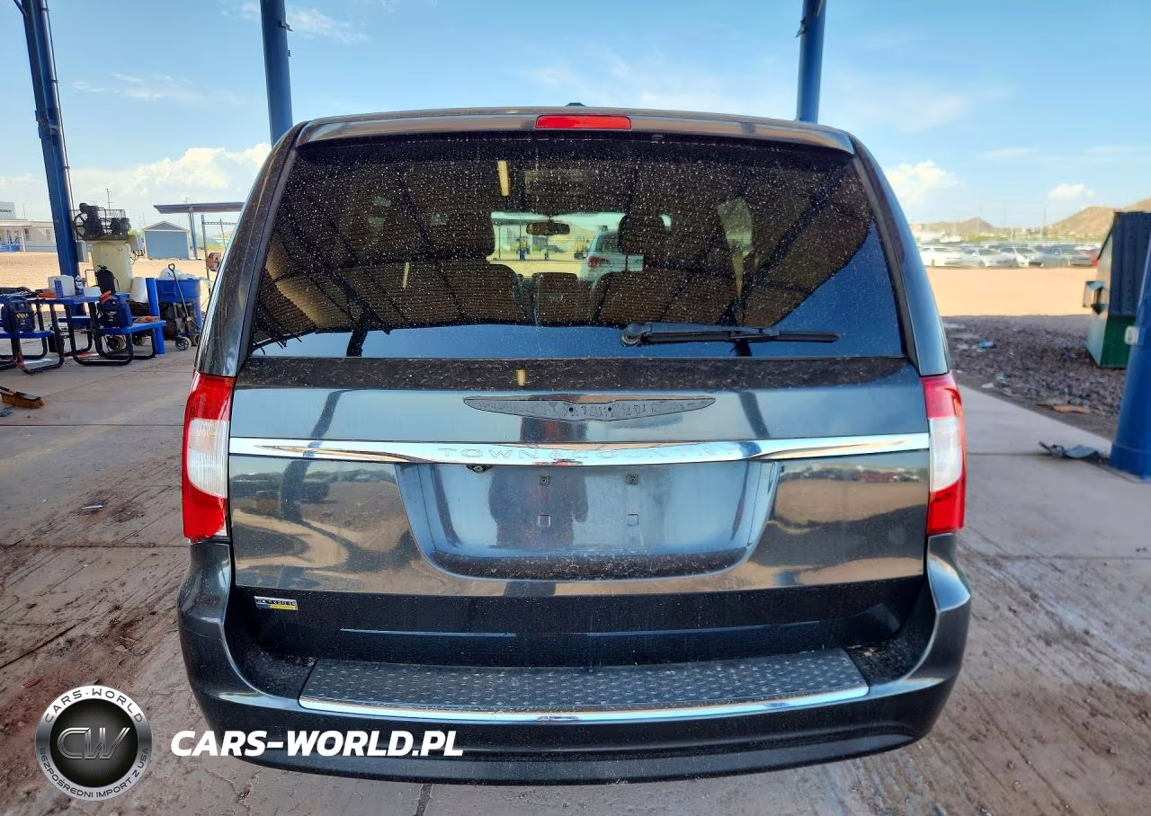 2012 Chrysler Town & Country Touring VIN:2C4RC1BG1CR305824 - 6
