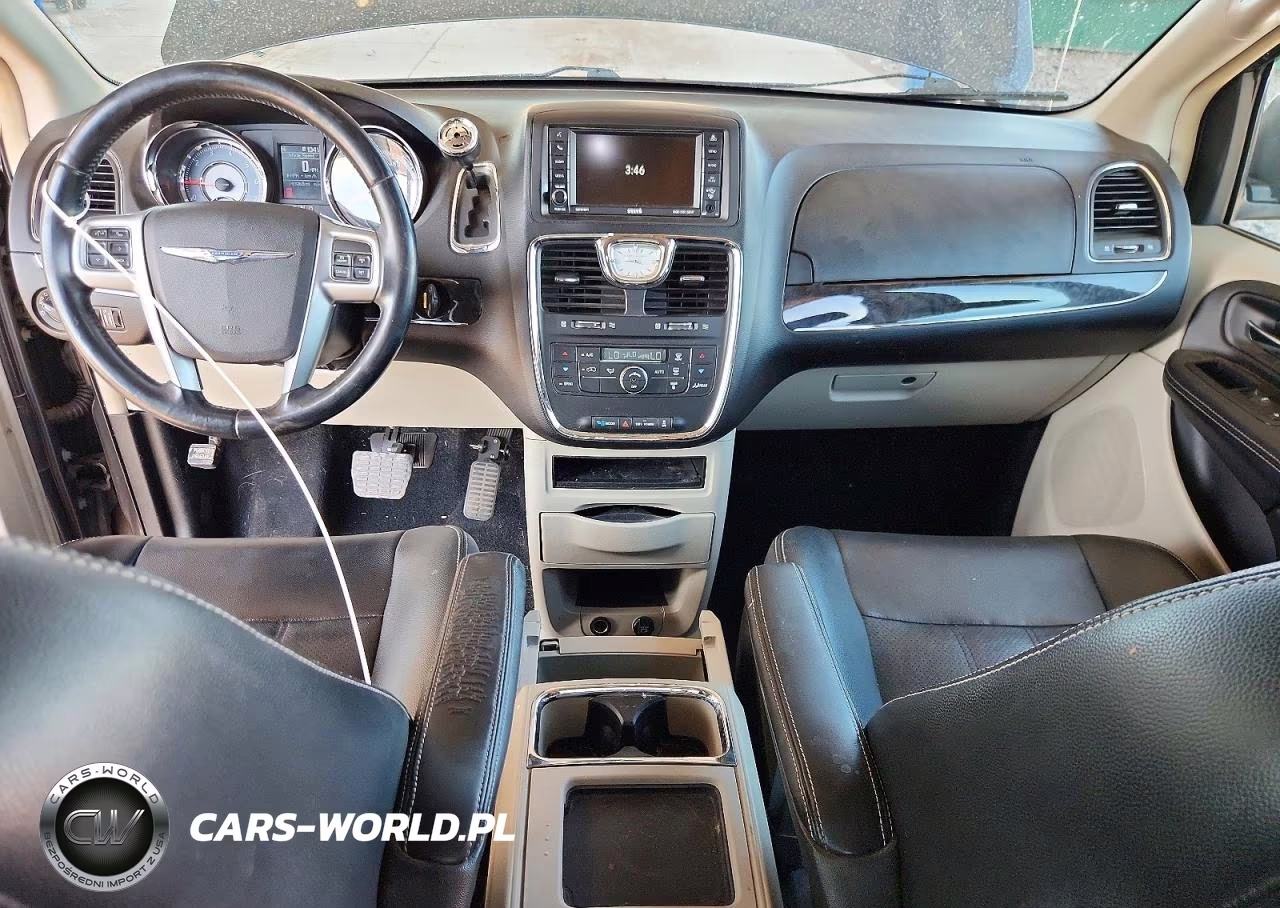 2012 Chrysler Town & Country Touring VIN:2C4RC1BG1CR305824 - 8