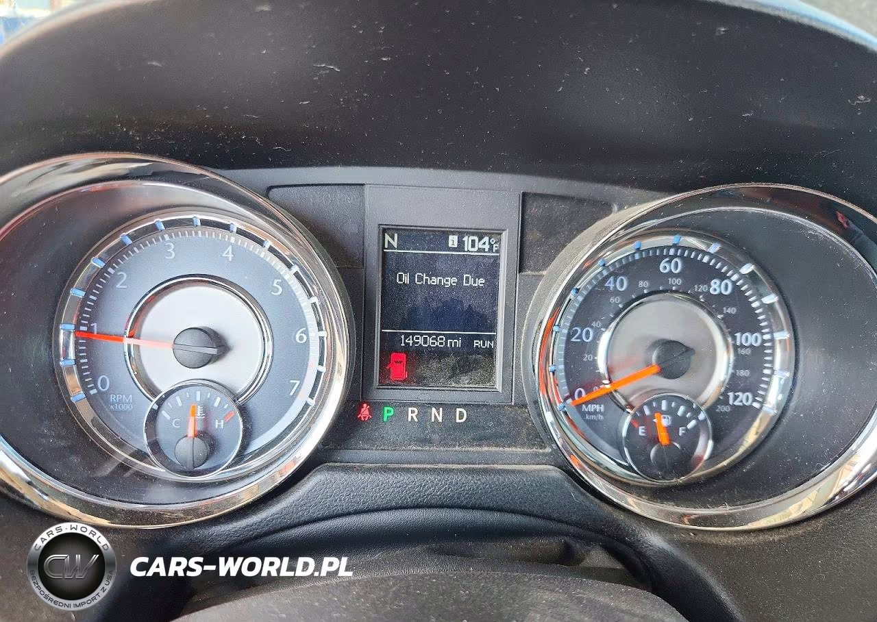 2012 Chrysler Town & Country Touring VIN:2C4RC1BG1CR305824 - 9