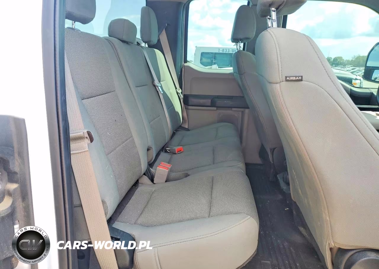 2019 Ford F350 Super Duty VIN:1FT8X3B69KEF57805 - 10