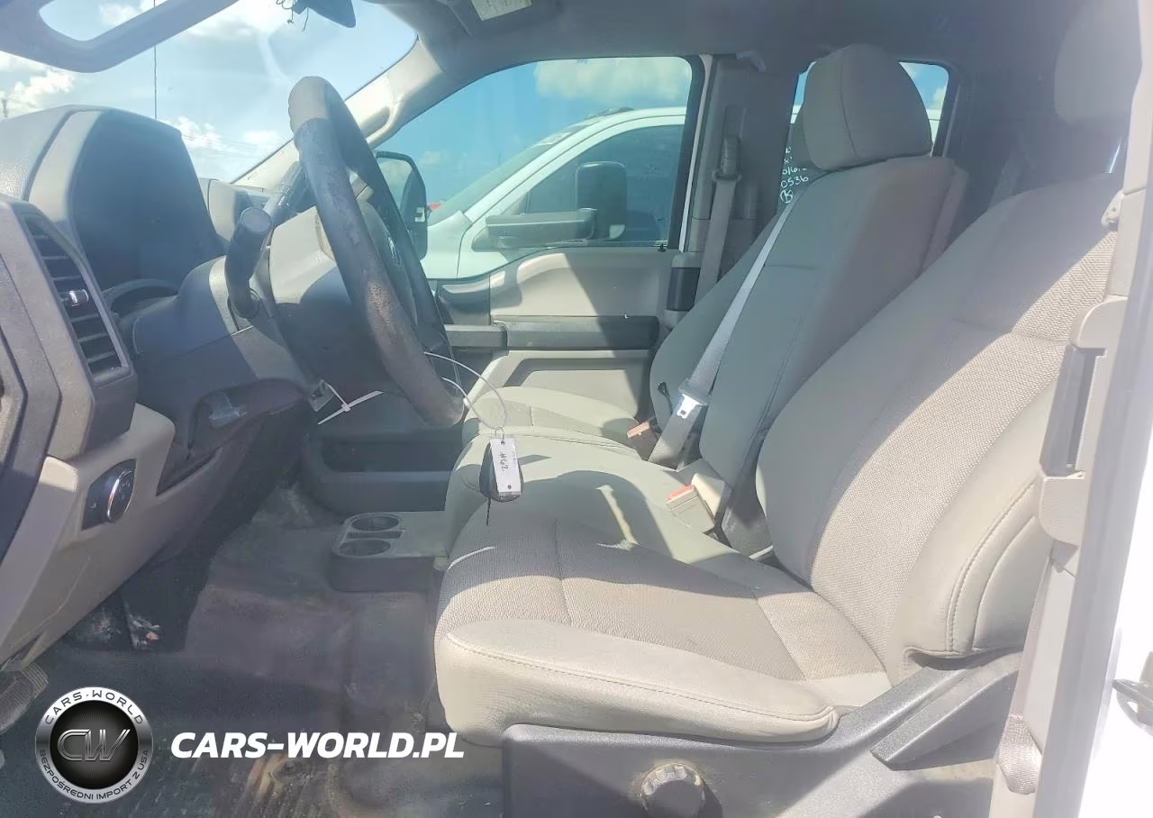 2019 Ford F350 Super Duty VIN:1FT8X3B69KEF57805 - 7