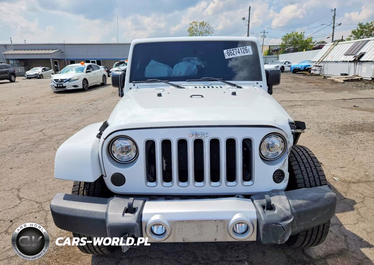 2017 Jeep Wrangler Unlimited Sahara VIN:1C4HJWEGXHL654782 - 5
