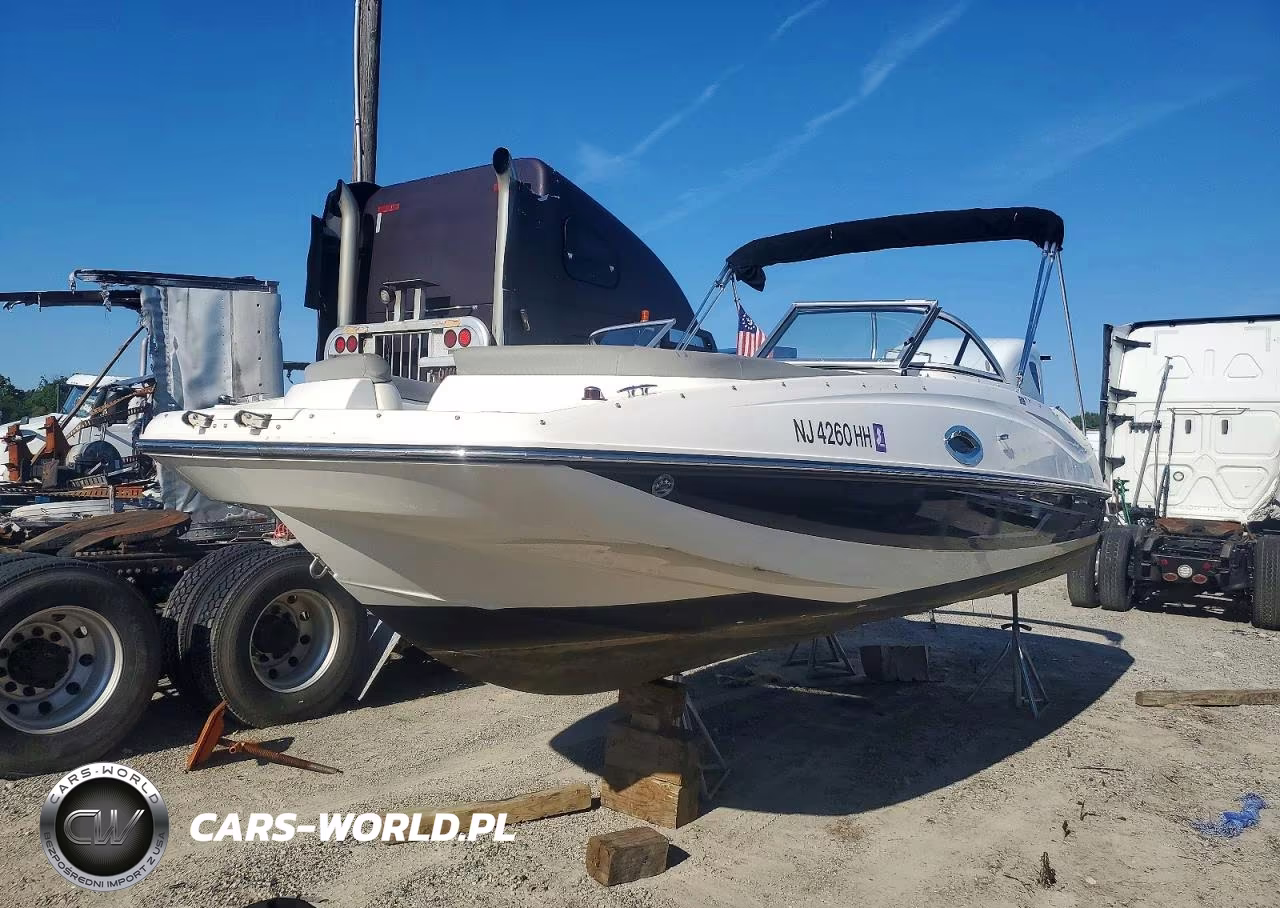 2015 Bayliner Boat 215 Br Boat VIN:BLBX2818K415 - 2