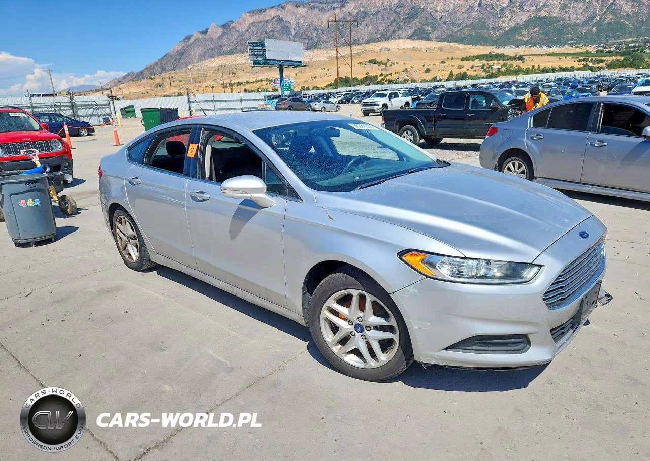 2016 Ford Fusion Se VIN:3FA6P0H72GR369367 - 4
