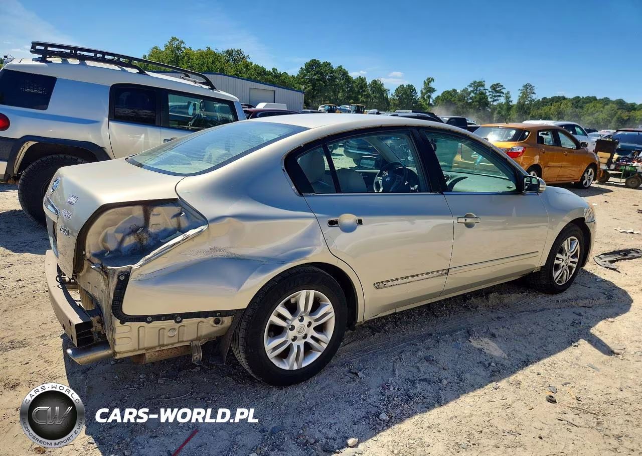 2010 Nissan Altima 2.5 VIN:1N4AL2AP7AN484729 - 3